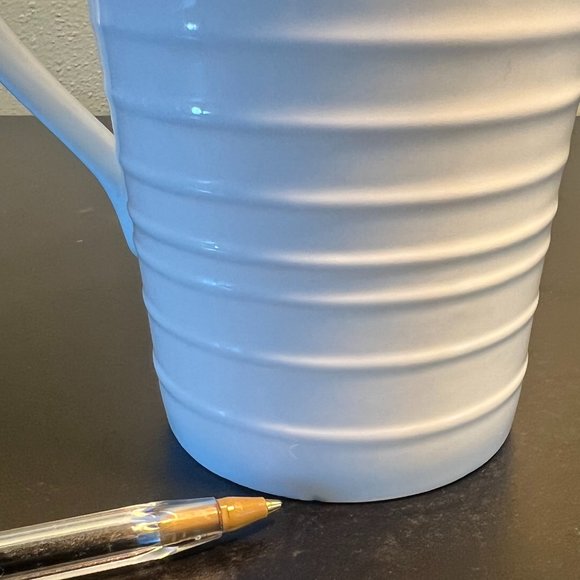 Set of 2  Mikasa SWIRL White Bone China Tapered Ribbed Cups Mugs - Picture 9 of 11